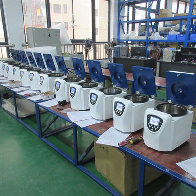 Centrifugeert de Ware de Kleurenvertoning van TFT LCD Met lage snelheid 24×10mL